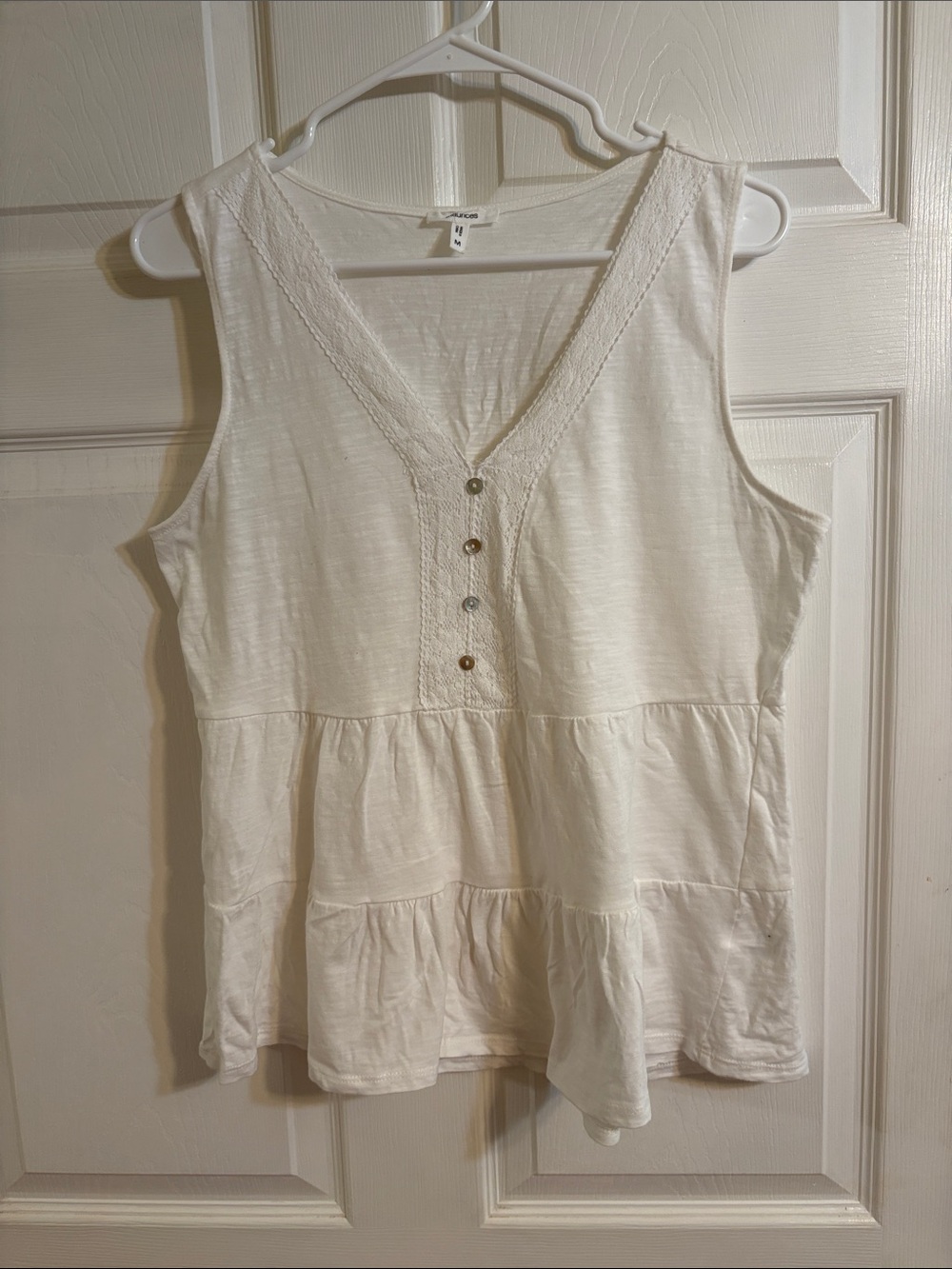 Maurice’s white peplum tank